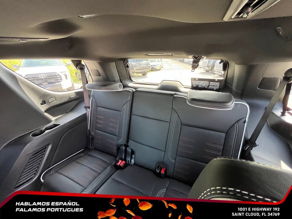 New 2026 GMC Yukon AT4 Ultimate AWD/4WD image 13