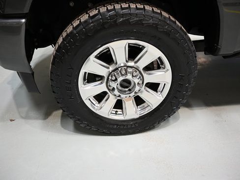 Used 2019 Ford F250 Platinum w/ Platinum Ultimate Package image 37