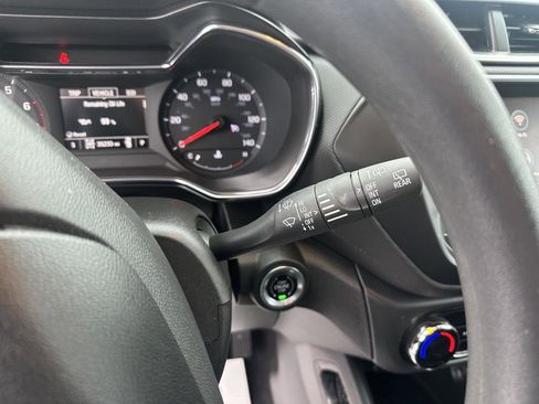 Used 2023 Chevrolet TrailBlazer LT image 27