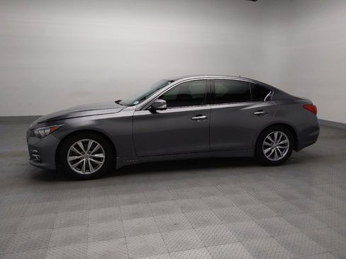 Used 2017 INFINITI Q50 3.0t Premium w/ Driver Assistance Package image 2