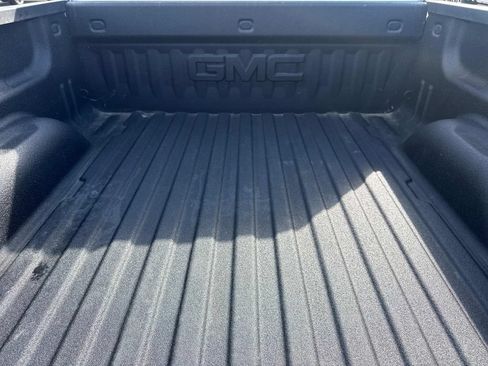 Used 2018 GMC Sierra 1500 SLT AWD/4WD image 14