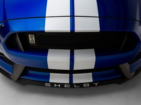 Used 2018 Ford Mustang Shelby GT350 w/ Electronics Package image 35