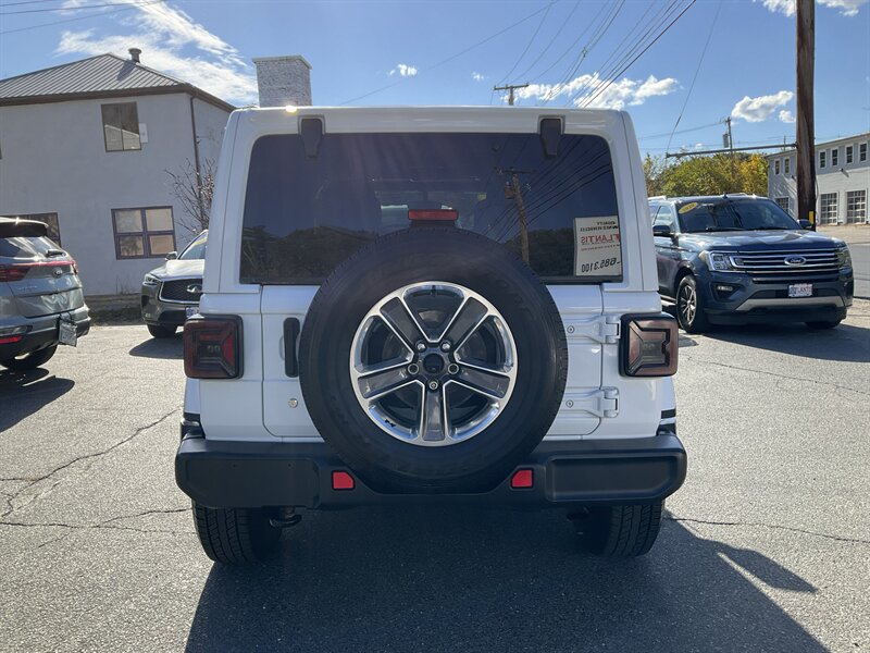 Used 2020 Jeep Wrangler Unlimited Sahara AWD/4WD image 6