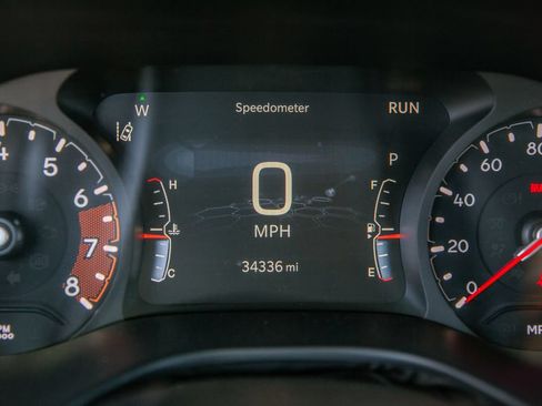 Used 2025 Jeep Compass Limited AWD/4WD image 18