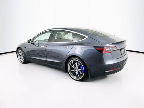 Used 2018 Tesla Model 3 Long Range RWD image 5