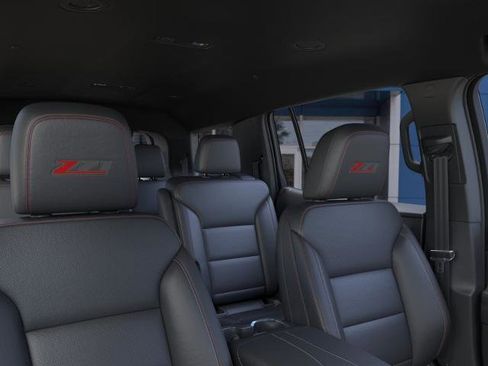 New 2026 Chevrolet Traverse Z71 AWD/4WD image 24