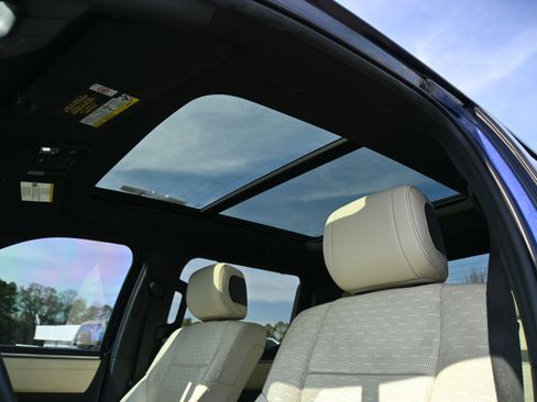 Used 2022 Toyota Tundra 1794 Edition w/ TRD Off-Road Package image 9