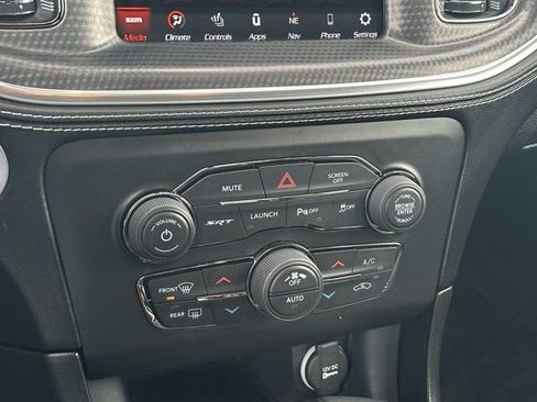 Used 2022 Dodge Charger SRT Hellcat w/ Harman/Kardon Audio Group image 31
