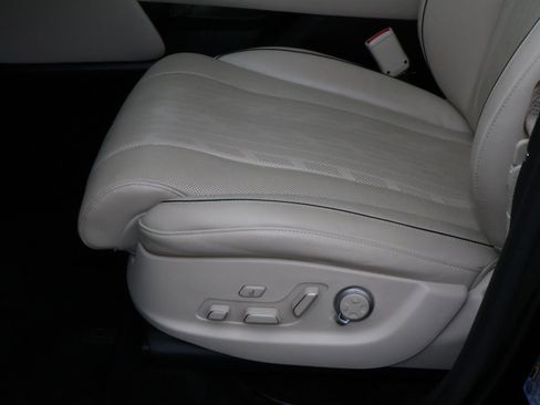 Used 2024 Genesis GV80 3.5T w/ Advanced Package image 15