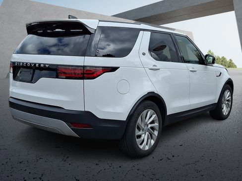 Used 2024 Land Rover Discovery S AWD/4WD image 6