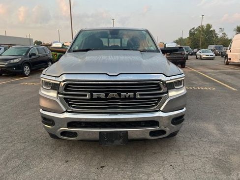 Used 2019 RAM 1500 Laramie AWD/4WD image 6