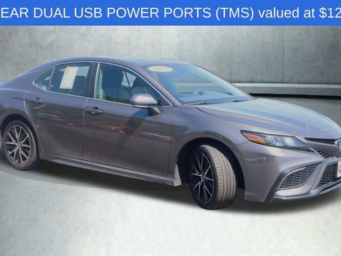 Used 2023 Toyota Camry SE w/ Cold Weather Package AWD/4WD image 9