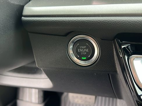 New 2026 Chevrolet Traverse LT w/ Driver Confidence Package image 24