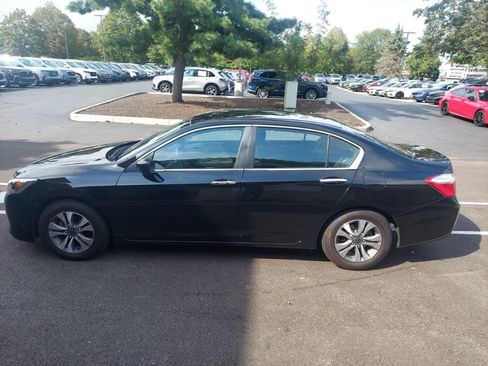 Used 2013 Honda Accord LX image 8