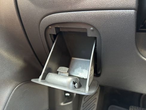 Certified 2022 Buick Encore Preferred w/ Safety Package image 18