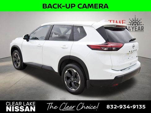 Used 2024 Nissan Rogue SV FWD image 5
