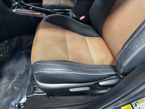 Used 2014 Toyota Corolla S image 23