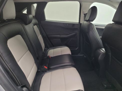 Used 2022 Ford Escape SE AWD/4WD image 19
