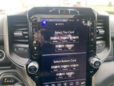 Used 2019 RAM 1500 Laramie AWD/4WD image 18