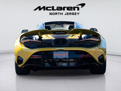 New 2026 McLaren 750S Spider RWD image 21