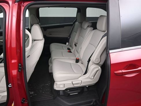 New 2026 Honda Odyssey EX-L image 10