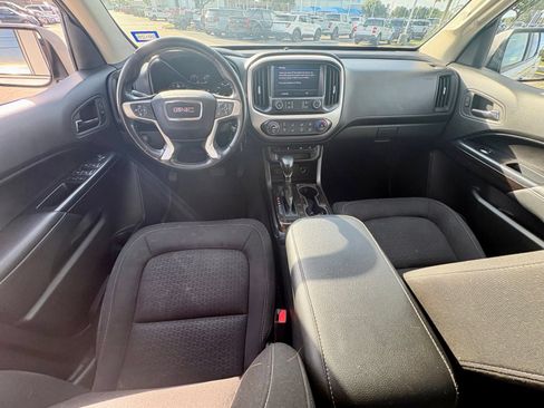 Used 2022 GMC Canyon Elevation w/ Trailering Package RWD image 11