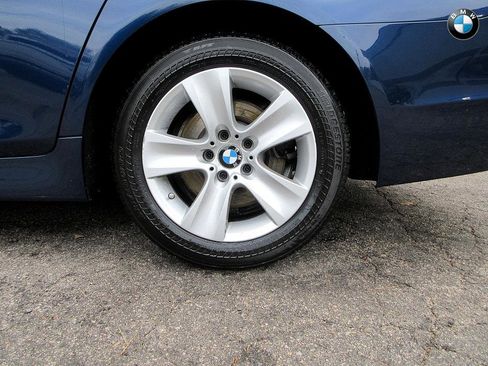 Used 2011 BMW 528i Sedan image 29