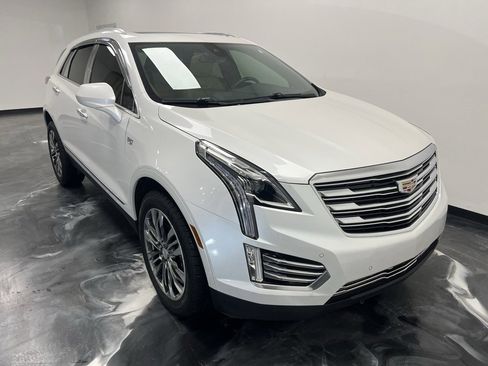Used 2017 Cadillac XT5 Premium Luxury image 17