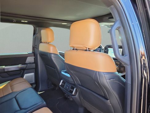 Certified 2021 Ford F150 Platinum w/ Equipment Group 701A High image 27