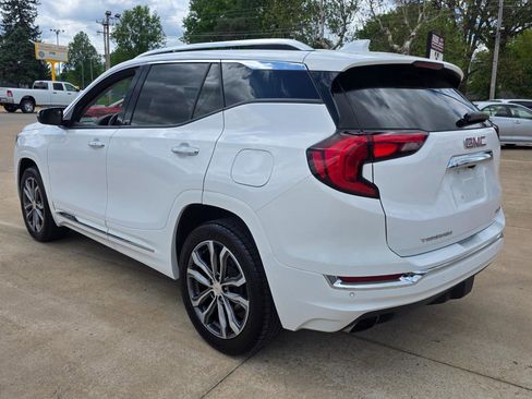 Used 2020 GMC Terrain Denali w/ LPO, Floor Liner Package AWD/4WD image 17