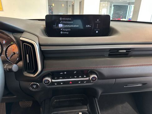 Used 2025 MAZDA CX-50 2.5 Hybrid w/ Premium Plus Pkg image 17