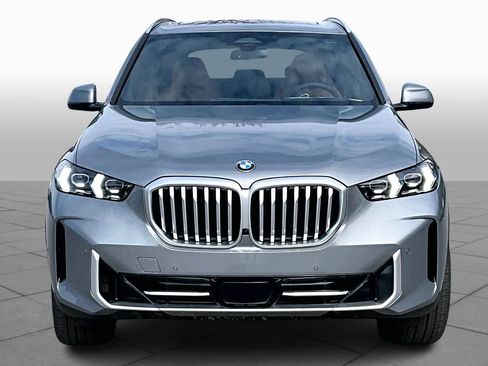 New 2026 BMW X5 xDrive40i w/ M Sport Package image 3