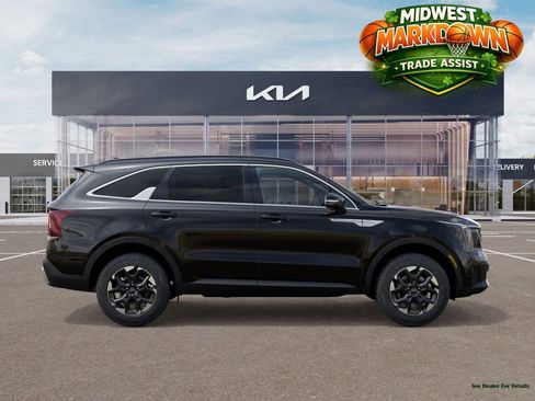 New 2026 Kia Sorento S image 7