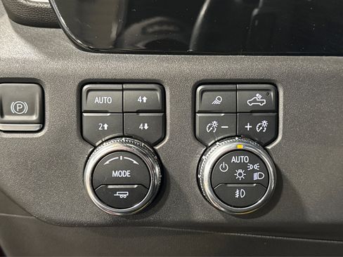 Used 2023 GMC Sierra 1500 SLT w/ SLT Premium Package image 22