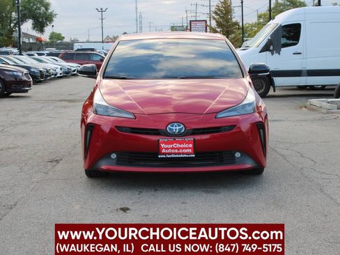 Used 2021 Toyota Prius XLE 4dr Hatchback image 2
