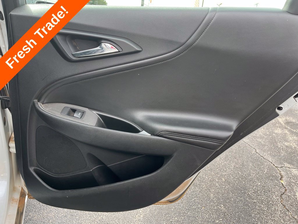 Used 2016 Chevrolet Malibu LT w/ Leather Package FWD image 30