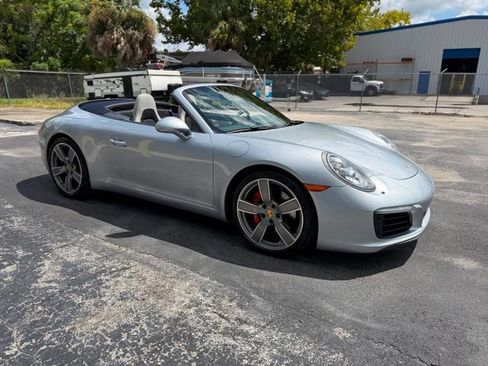 Used 2017 Porsche 911 Carrera S RWD image 96