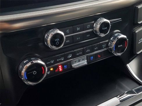 Certified 2022 Ford F150 Raptor w/ Equipment Group 801A High image 29