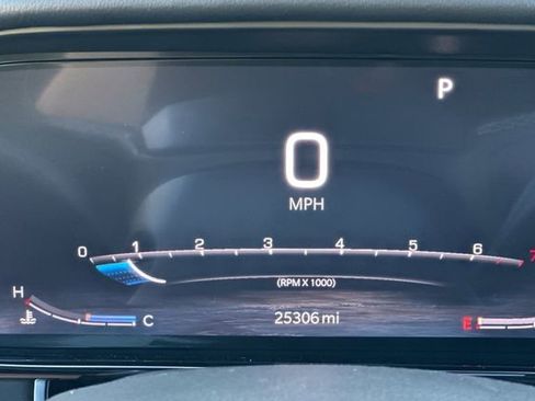 Used 2023 Jeep Grand Wagoneer 4WD w/ Flexible Seating Group image 27