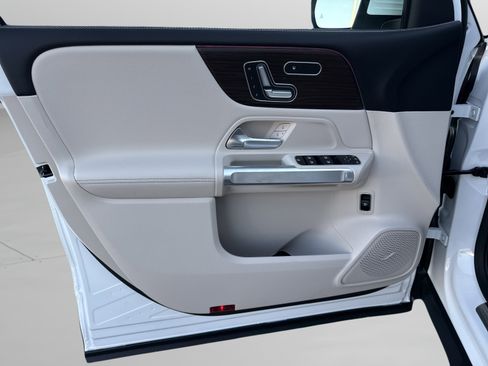 Certified 2026 Mercedes-Benz GLB 250 image 16