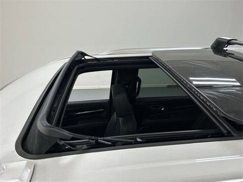 Used 2022 GMC Yukon XL Denali w/ Max Trailering Package image 20