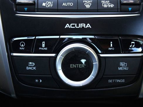 Used 2015 Acura TLX w/ Technology Package FWD image 18