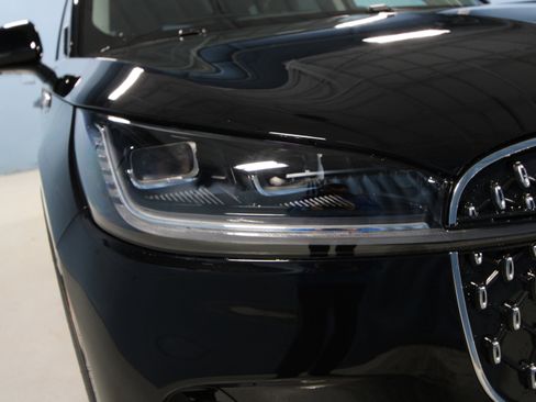 New 2026 Lincoln Aviator Reserve image 33