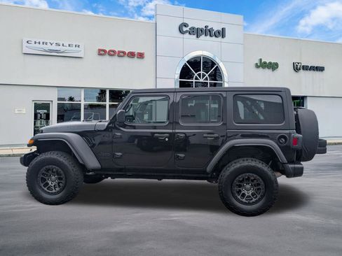 Used 2022 Jeep Wrangler Unlimited Sport w/ Xtreme Recon 35" Tire Package AWD/4WD image 6