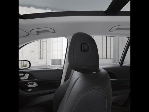 Certified 2026 Mercedes-Benz GLE 450 4MATIC image 45