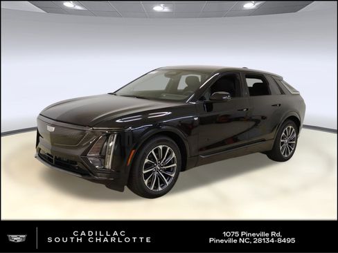 New 2025 Cadillac Lyriq Sport image 1