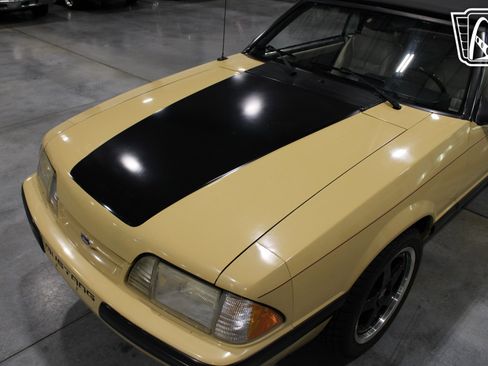Used 1987 Ford Mustang LX RWD image 37