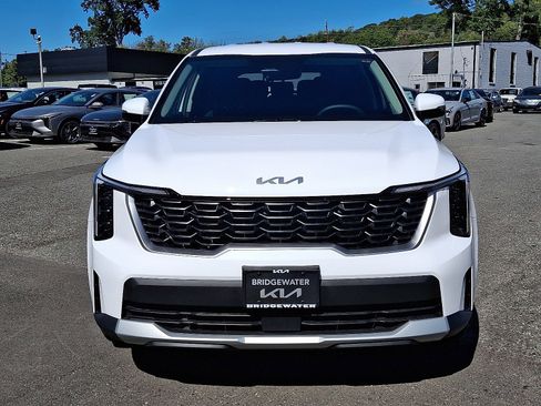 New 2026 Kia Sorento LX image 2