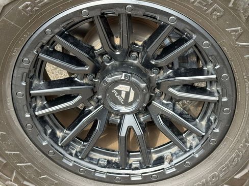 Used 2024 Chevrolet Silverado 3500 High Country w/ High Country Premium Package image 55