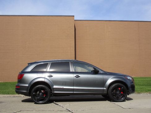 Used 2015 Audi Q7 3.0T S line Prestige w/ Sport Edition AWD/4WD image 55